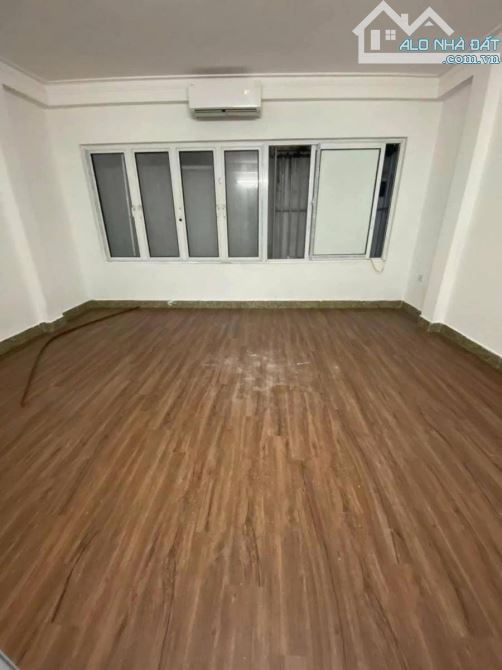 Xã Đàn Bán Ngay căn nhà 34m2 6 Tầng Gần Phố Giá Chỉ Hơn 6 Tỷ - 2