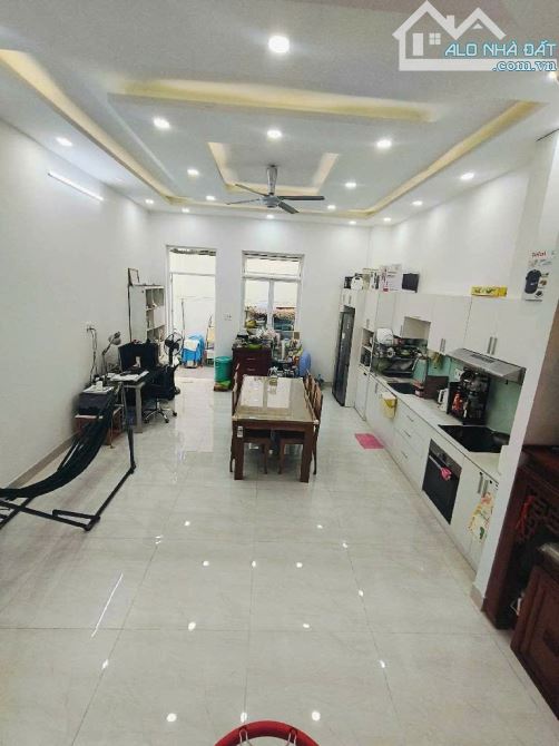 Bán Nhà 4 Tầng 5 x 20 5pn INTRESCO 13 E Đường Nguyễn Văn Linh BC, Cạnh Trường ĐH Văn Hiến - 2