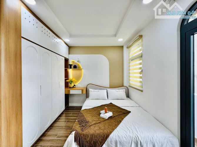🏠Nhà Hẻm 5m Nguyễn Văn Khối, P11💎4x11m 4 Lầu 4PN 3WC💎Nội Thất Cao Cấp💎8,2 Tỷ - 24