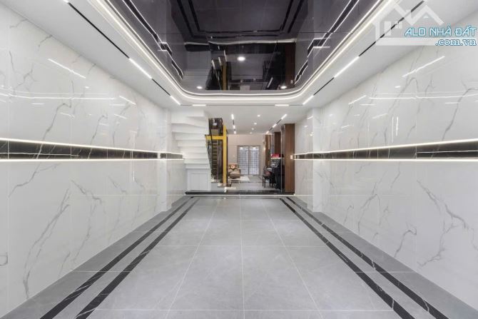 Bán căn nhà FULL NỘI THẤT đường NGUYỄN VĂN KHỐI PHƯỜNG 11 - 26