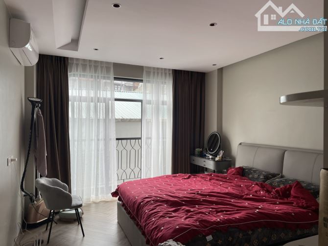 Bán nhà mới 5T thang máy phố Thái Hà, Trung liệt, Đống đa, ô tô đỗ cửa, yên tĩnh - 16.8 tỷ - 2