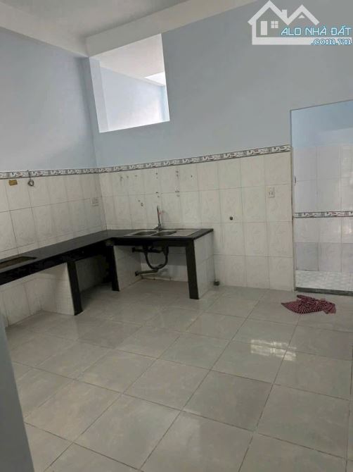 Bán Nhà 1 Trệt 2 Lầu Khu dân Cư Bicosi, Phường Tân Đông Hiệp dĩ an Bình dương 4 tỷ 250 3 l - 3