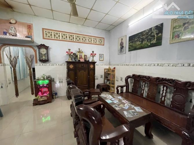 MỘT ĐỜI CHỦ CHƯA QUA KINH DOANH NHÀ C4 DIỆN TÍCH KHỦNG HẺM E TẢI TÂN HIỆP HÓC MÔN GIÁ RẺ. - 3
