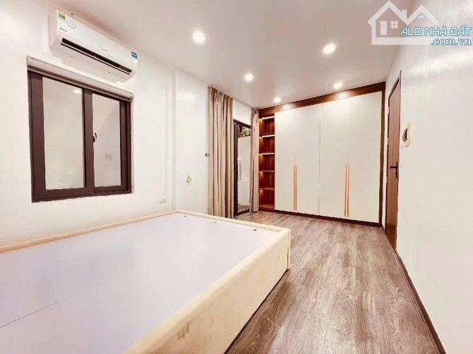 Bán nhà phố Vương Thừa Vũ phân lô 2 thoáng sổ 55m2 - 3
