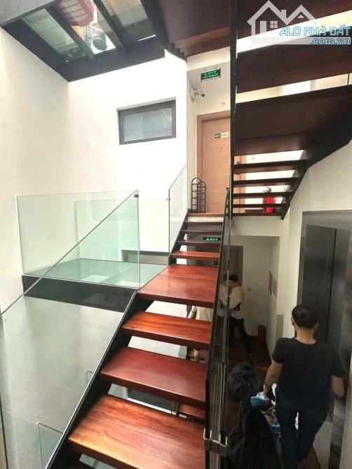 Nhà đẹp ôtô gần phố Liễu Giai 7tầng tháng máy 56,5 tỷ - 3