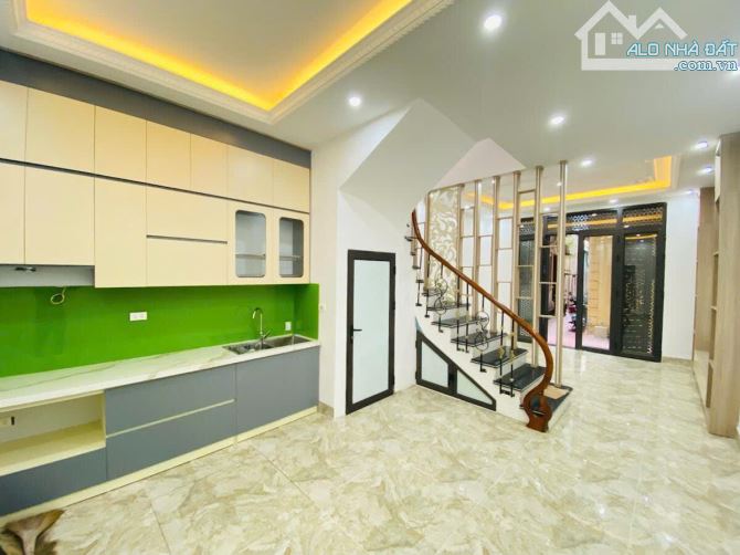 Bán nhà Nguyễn Trãi Ngã Tư Sở mới tinh VF3 đỗ cửa 10m ra ô tô tránh 4 tầng 45m2 đầy đủ đồ - 3