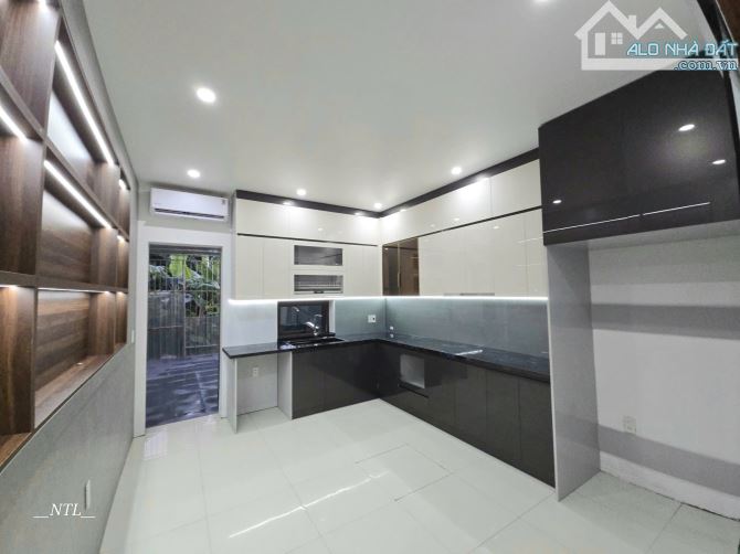 Bán nhà 3 tầng Tiền Phong dt 80m - 3