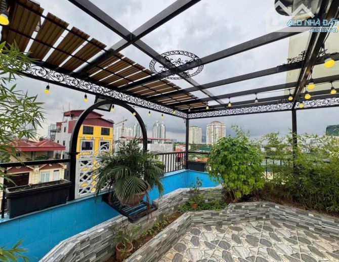 CỰC HIẾM-NHÀ 5 TẦNG-QUANG TRUNG-THANG MÁY-42M-lô góc-KINH DOANH-3 thoáng-TT Hà Đông-GIÁ 8T - 3