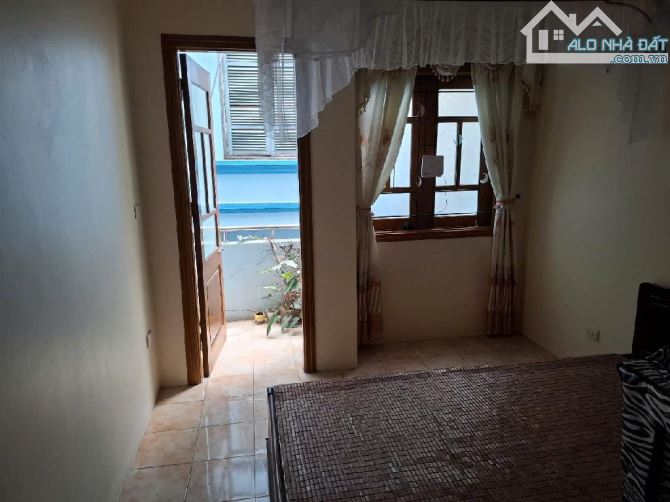 Bán nhà Nguyễn Hoàng Tôn 40m2 xây 4 tầng giá 11.6 tỷ - 3