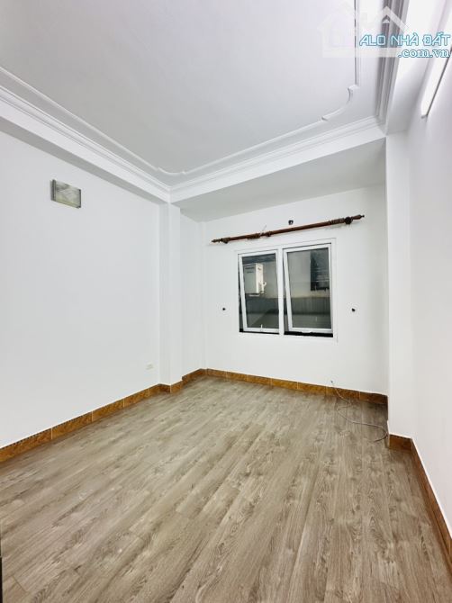 Bán nhà Nguyễn Hoàng Tôn 31m2 4T chỉ 7.8 tỷ - 3