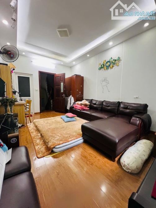 TT CẦU GIẤY NHÀ ĐẸP DÂN XÂY, DT35M 6TẦNG NGÕ THÔNG CÁC NGẢ, GẦN PHỐ Ô TÔ TRÁNH, ĐỖ GẦN NHÀ - 3