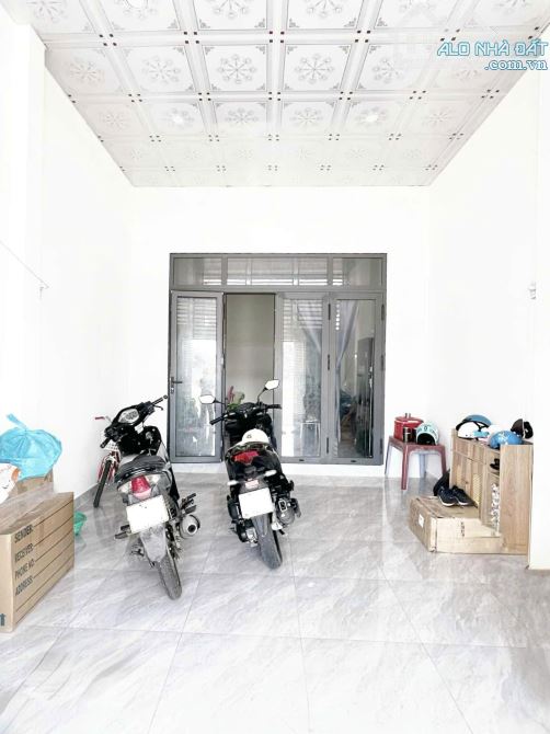 Bán nhà mới xây Văn Thánh gần đường Nguyễn Thị Định - 3