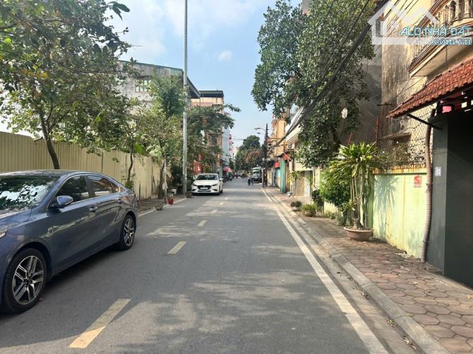 An Đào C Trâu Quỳ / 63m, 4.5m tiền, 8.5 tỷ / Ô tô vào đất, Gần Ga metro số 8, Công viên - 3