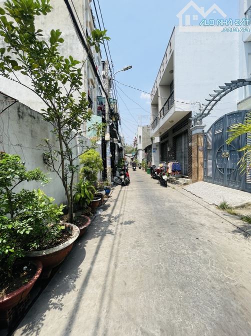 Bán Nhà Đẹp Hẻm Ô Tô Hương Lộ 2 Bình Tân, 64m2, Sổ A4 - 4.5 Tỷ TL - 3