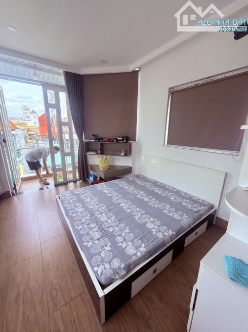 🏠 CHỦ GIẢM SÂU!🥰CHỈ CÒN 7,7 TỶ 👉 GÓC MẶT TIỀN XE TẢI. HỒNG BÀNG. Q11- 31M2 (3.5x9) - 3