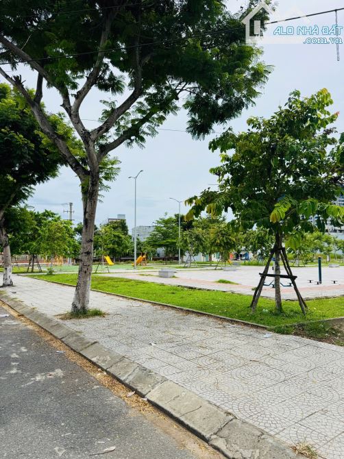 Bán 100m đất mặt tiền đường Bát Nàn Công Chúa gần Công viên Hướng ĐN Khu Biển Tân Trà - 3