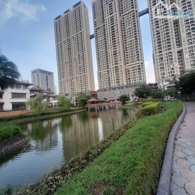 Giảm sốc 3 tỷ. Biệt thự sân vườn An Hưng - Dương Nội, Hà Đông. DT 238m2, 4 tầng, MT 12m. - 3