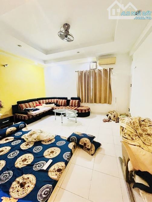 Mặt tiền VIP khu Tên Lửa - 5x20m - 4 tầng - Thiết kế đẹp - Nội thất cao cấp - 3