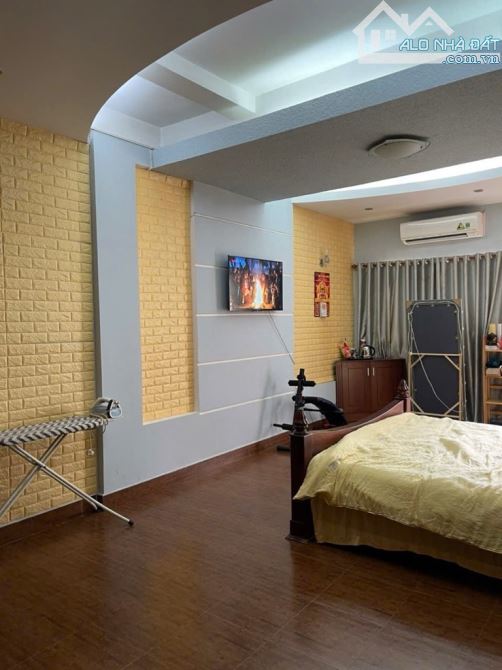 MT UNG VĂN KHIÊM - 3 TẦNG - 120M2 NGANG 4m - 36 Tỷ - BÌNH THẠNH - 3