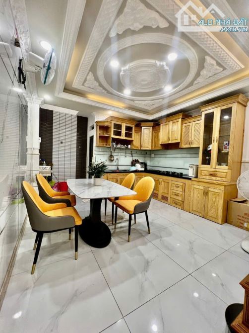 Nhà sang trọng đẳng cấp 1 trệt 1 lửng 3 lầu đường 7m trương thị hoa siêu thị metro quận 12 - 3