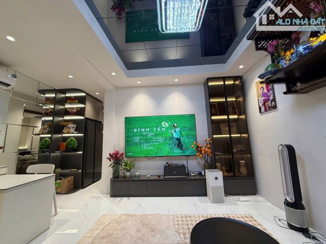 Tập thể Vip, 70m, 2ngủ, Ngõ ô tô, Nhà đẹp full nội thất cao cấp ở luôn, Tiện ích nhiều - 3