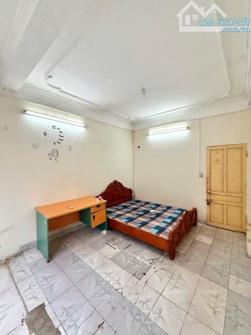 Bán nhà Phố Nghĩa Tân 37m2 ôtô tránh kinh doanh 3 tầng - 3
