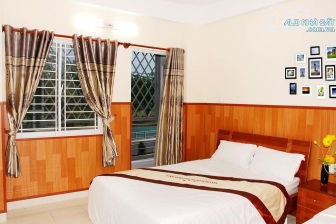 Bán khách sạn đường Nguyễn Trãi, P.Nguyễn Cư Trinh, Quận 1, 8.05x20m, 19 Phòng gía 42 tỷ - 3