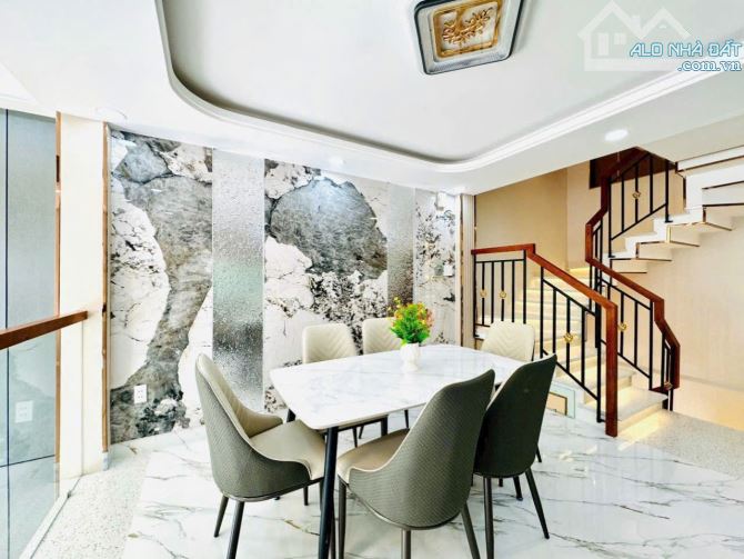 5 tỷ sở hữu nhà MT đường Huỳnh Văn Bánh, vị trí đẹp, ngay Nguyễn Văn Trỗi, bán gấp, 14 tỷ - 3