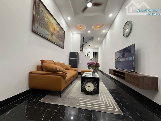 Chỉ 2.2 tỷ TL - Nhà mới 2 tầng 40m2 - 1 phút XL hà Nội, metro, khu dân cư đã quy hoạch - 3