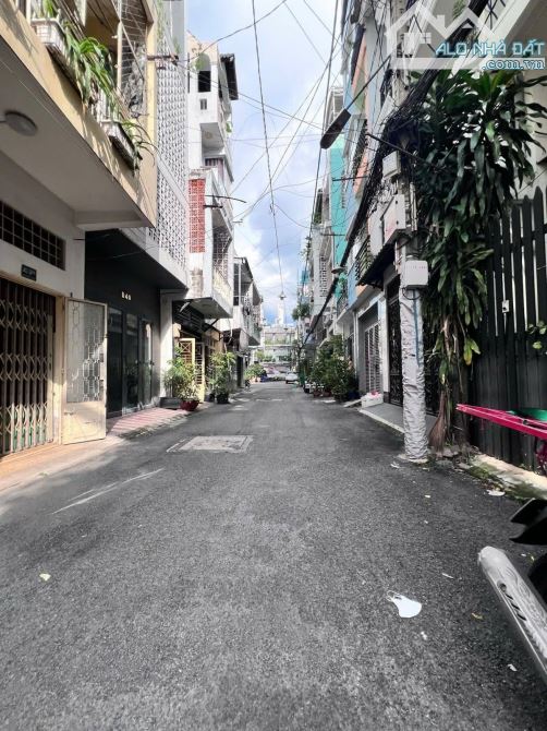 GẤP NHÀ HẺM NHỰA VƯỜN LÀI 7M THÔNG 4X13 3 TẦNG SÂN THƯỢNG MỚI CÁCH MT 10M GIÁ 6.6 TỶ - 3