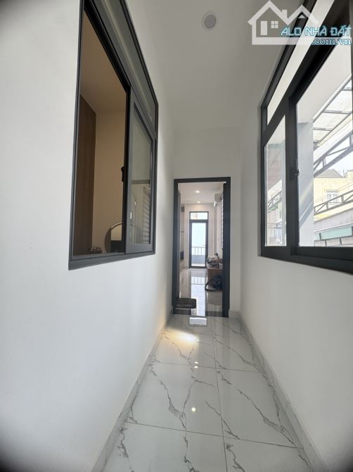 Siêu phẩm đường Nguyễn Văn Quỳ ngang hơn 8m mà chỉ 106 triệu/1m2. - 3