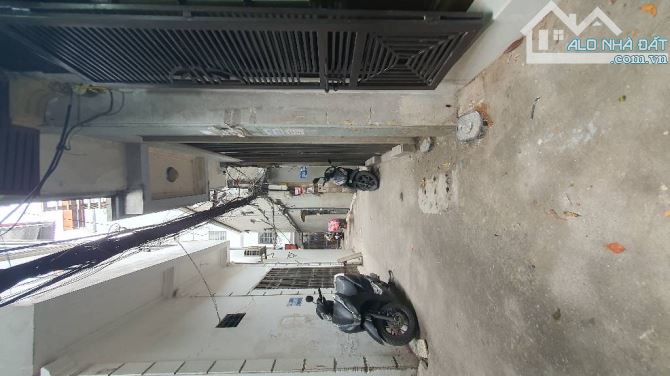 Nhà Trần Quốc Vượng Cầu Giấy 5 tầng 30m2 ngõ thông, rộng nhỉnh 7 tỷ - 3