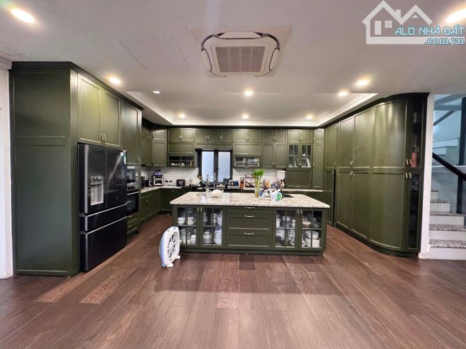 Bán Biệt Thự CityLand, 99 Nguyễn Thị Thập, P.Tân Phú, Quận 7. 14.5x25.5m, Hầm 4 Tầng - 3