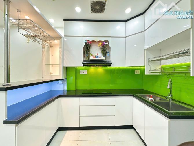 Nhà 5 lầu khu vip Phan xích Long, p.7, Phú Nhuận - dt 3,7x10m nở hậu đẹp, giá 7.55 tỷ - 3
