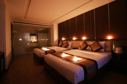 Bán khách sạn  khu Sân Bay, Đường Bạch Đằng- P.2- Tân Bình Hầm 7 Tầng, 33P Giá 39 tỷ - 3