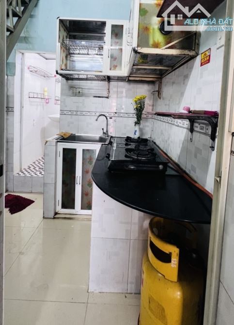 Bán căn hộ Hà Tôn Quyền, 27m2 có lửng, 3PN, gần Hồng Bàng, chỉ hơn 1 tỷ - 3