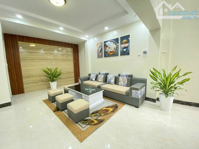 Bán nhà Tô Vĩnh Diện, Thanh Xuân: 40m2*6T chỉ 8 tỷ 8, nhà đẹp ở luôn, có thể ở hoặc cho th - 3