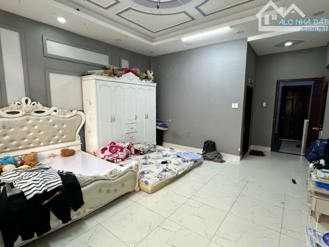 HẺM XE HƠI – PHAN VĂN HỚN – 3 TẦNG – 5x18m – TÂN THỚI NHẤT – GIÁ 8 TỶ - 3