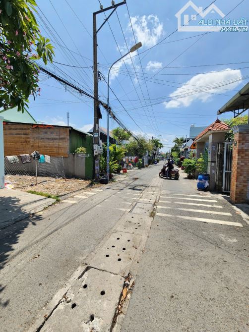 Bán đất mặt tiền đường Nguyễn Văn Trỗi, gần chợ Dĩ An 1 chỉ 500m, p.Dĩ An, Tp.Dĩ An - 3