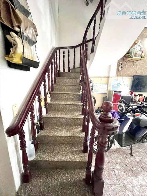 Bán Gấp nhà Gò Dầu Tân Phú gần chợ Tân Hương hẻm nhựa xe hơi 50m2- 3Tầng Nhỉnh 5 tỷ - 3