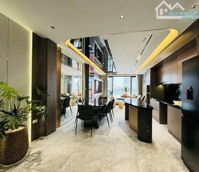 Bán Nhà 6Tầng View Khai Sơn, 20m ra Phố Ngọc Thuỵ, Vị Trí gần Trung Tâm, VF3 Đỗ Cổng - 3