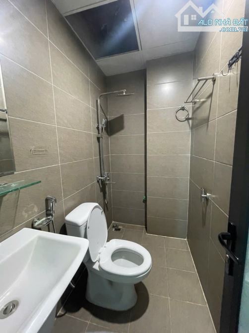 BÁN NHÀ RIÊNG TẠI TT TRÂU QUỲ, GIA LÂM, HÀ NỘI.ÔTÔ ĐỖ CỬA. - 3