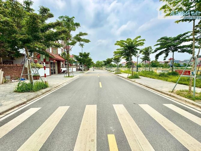 ✌️💢💢 50m RA HỒ ĐIỀU HOÀ - GẦN DỰ ÁN BẾN XE ĐÔNG ANH - ĐƯỜNG NỐI VÀNH ĐAI 3 - HỘ KHẨU TIÊ - 3