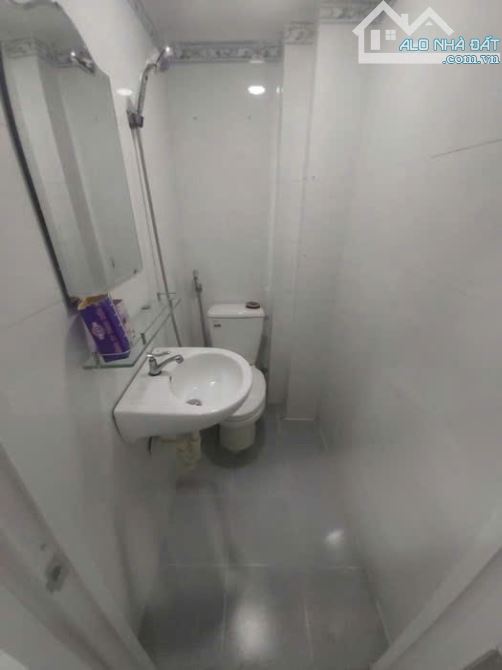 CHDV CÁCH HXH 10M - HOÀNG HOA THÁM - 17 TRIỆU/THÁNG CHỈ 5.5 TỶ - 4 BTCT - 3