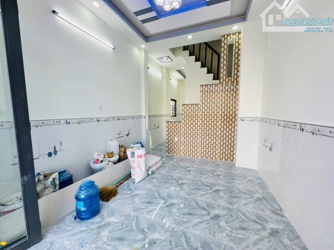Nhà 2 Lầu Khu Tân Kim , 4 Phòng Ngủ. Đường Xe Hơi Tới Nhà Thông Nhiều Hướng. Sổ Hồng Riêng - 3
