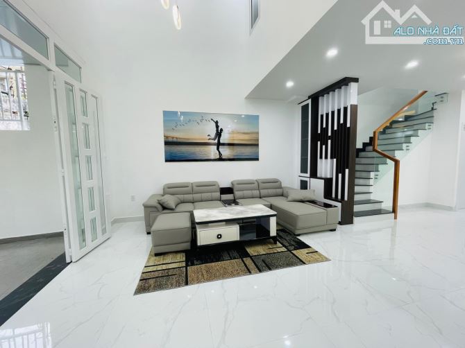 88m2 (4.9 × 18) - NHÀ MỚI ĐẸP CHU VĂN AN - XE HƠI VÀO NHÀ - 3 PN - CHỈ 12 TỶ - 3