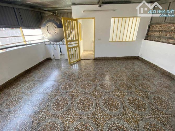 Xã Đàn Bán Ngay căn nhà 34m2 6 Tầng Gần Phố Giá Chỉ Hơn 6 Tỷ - 3