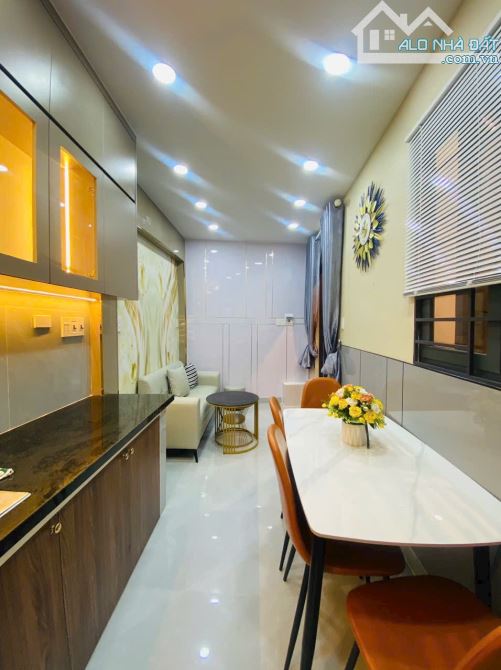 BÁN NHÀ NHỈNH 2 TỶ - HẺM XE HƠI - NGUYỄN VĂN KHỐI GÒ VẤP - 3