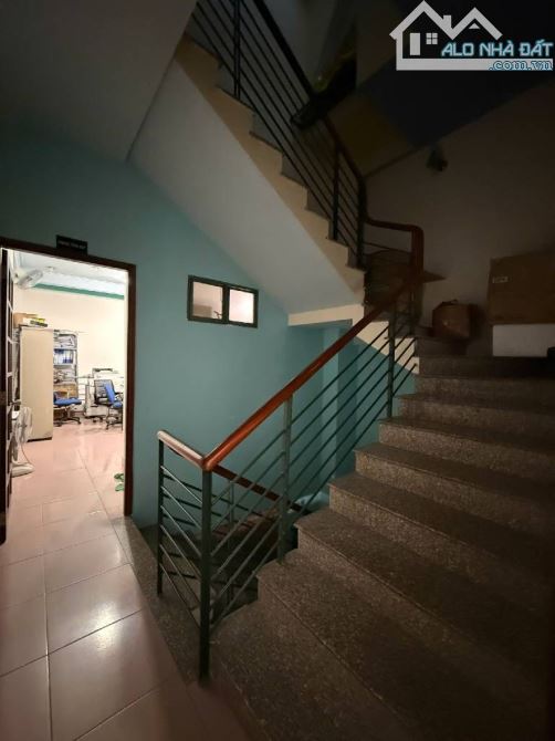 🏡Bán nhà HXT 8m Cộng Hoà - 85m2 - 3 Tầng , 4PN - Ngang 4.2m - Chỉ 13.7 Tỷ 💵💵 - 3