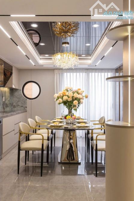 Bán căn nhà FULL NỘI THẤT đường NGUYỄN VĂN KHỐI PHƯỜNG 11 - 35